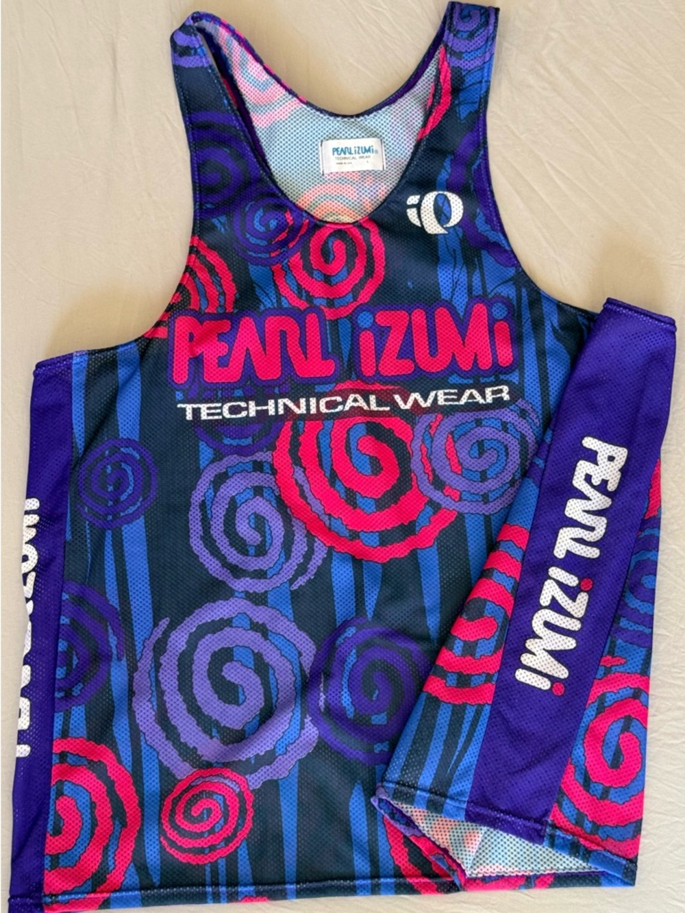 Pearl Izumi Technical Wear Vibrant Purple Blue Pink Cycling Tank